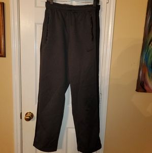 Nike Therma-Fit Sweatpants